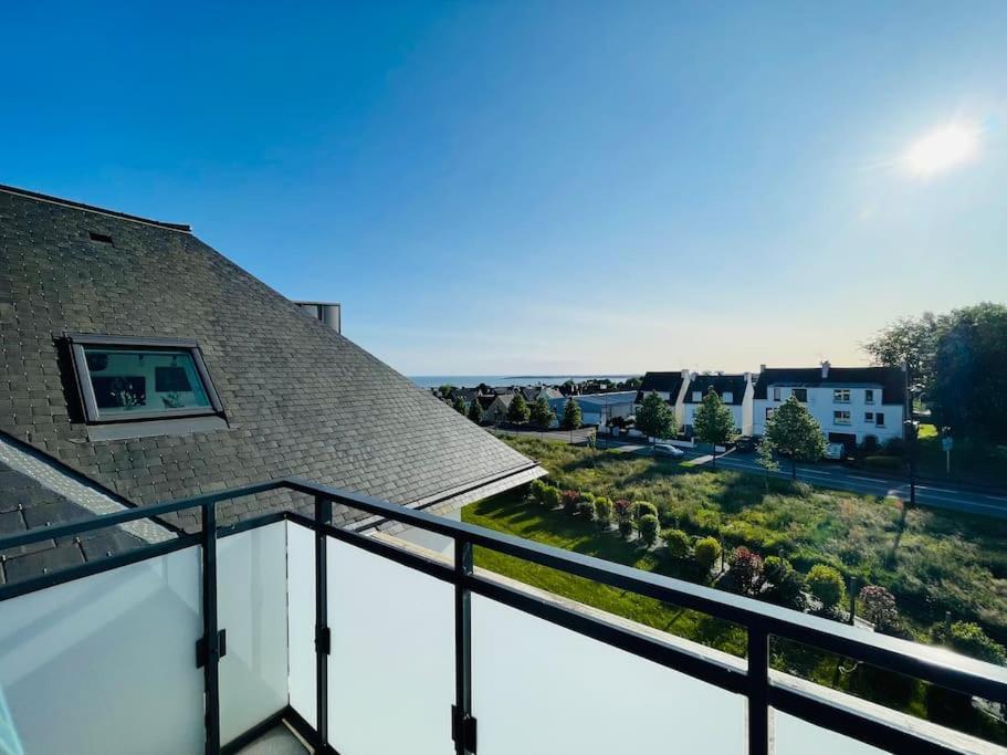 Appartement Lumineux Et Spacieux, Terrasse Et Parking Prive Concarneau Exterior foto